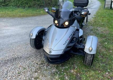 CAN- AM Spider 2008. 31800 km